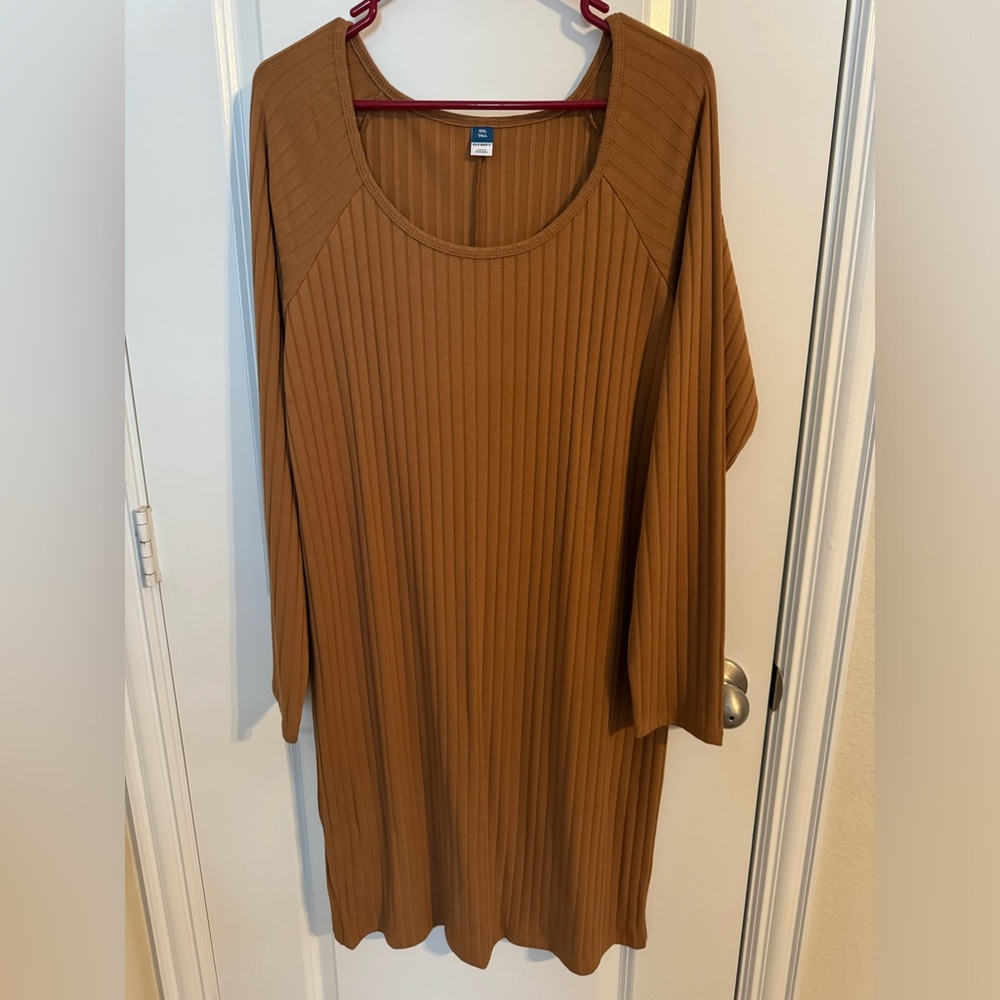 Long sleeve dress
